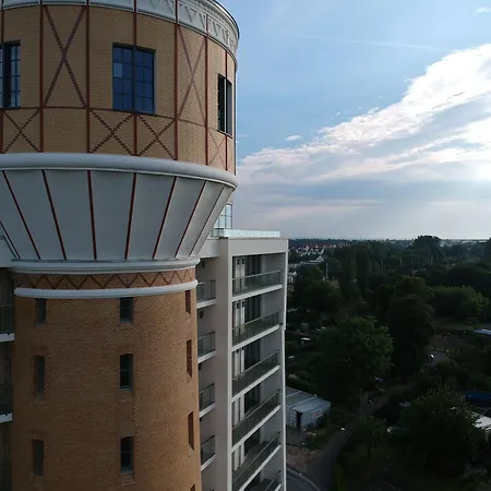Exklusives Wohnen Im Historischen Wasserturm Dem Highlight Von We215 Apartment